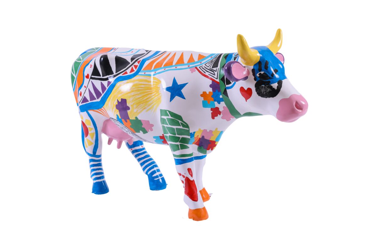 Addison Svoboda & Kathy Dziuk - Moo-ving Pieces/ A Tribute to Hope, Family, and San Antonio Spirit